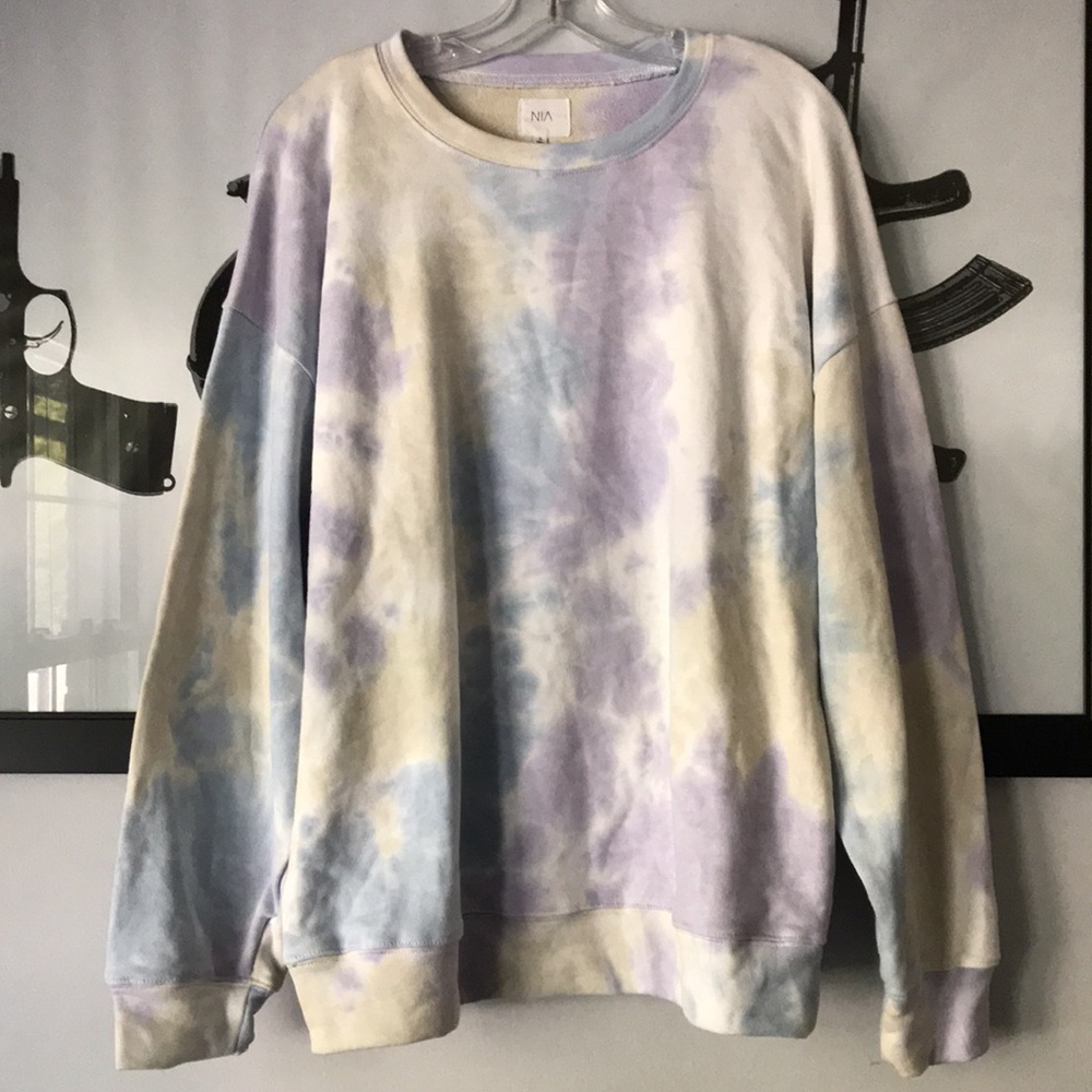 NIA oversized tie dye sweatshirt S New